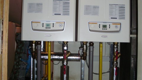 sestava závěsných kotlů.JPG